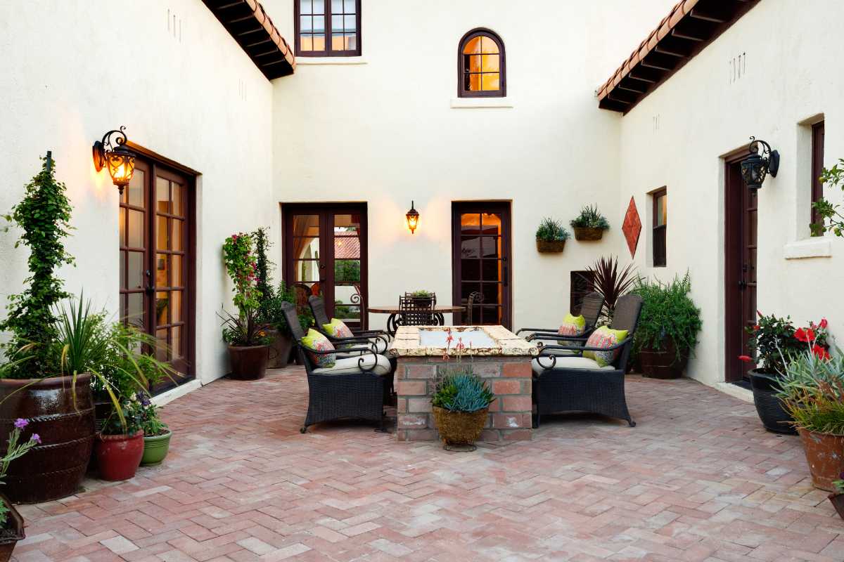 Transforming Your Space with Creative Rectangle Backyard Ideas