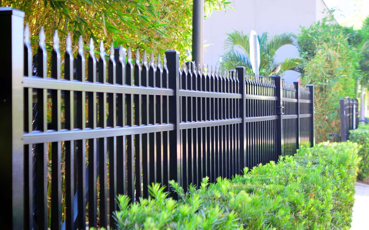 Unveiling Longevity: What Type of Fence Lasts the Longest?